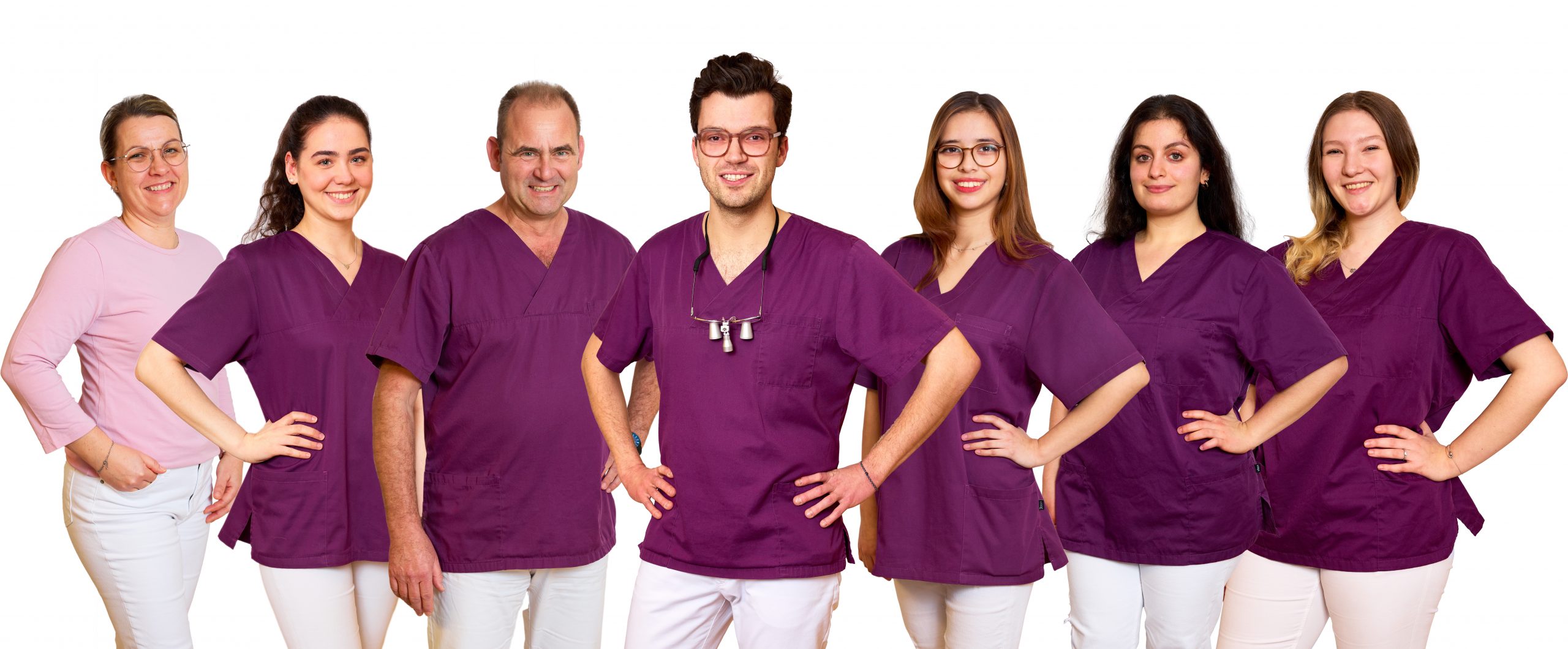 Das Team der Zahnarztpraxis Dr. Hansmann in Hamburg-Bramfeld
